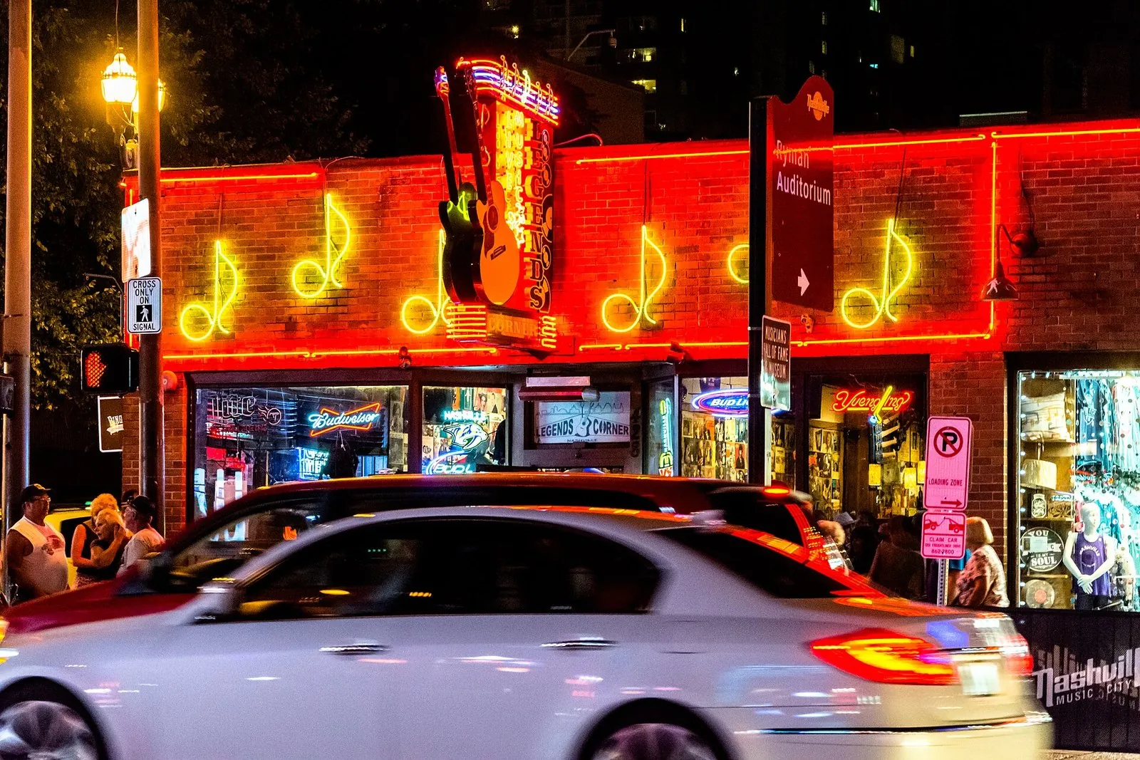 Nashville Honky Tonks and Bars: A Ranked Nightlife Guide